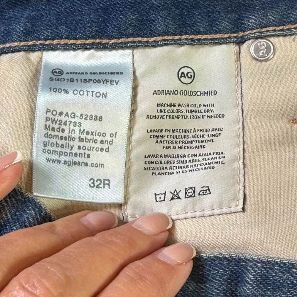 AG Adriano Goldschmied Alexxis Denim Shorts Distressed Raw Hem Size 32 New
